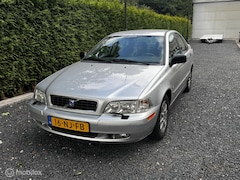 Volvo S40 - 1.8 Europa AIRCO/STOELVERWARMING/TREKHAAK