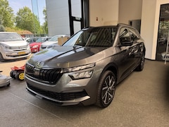 Skoda Kamiq - 1.0 TSI DSG Sport Business 110 pK | Panormadak | Sportstoelen | 18 inch lichtmetalen velge
