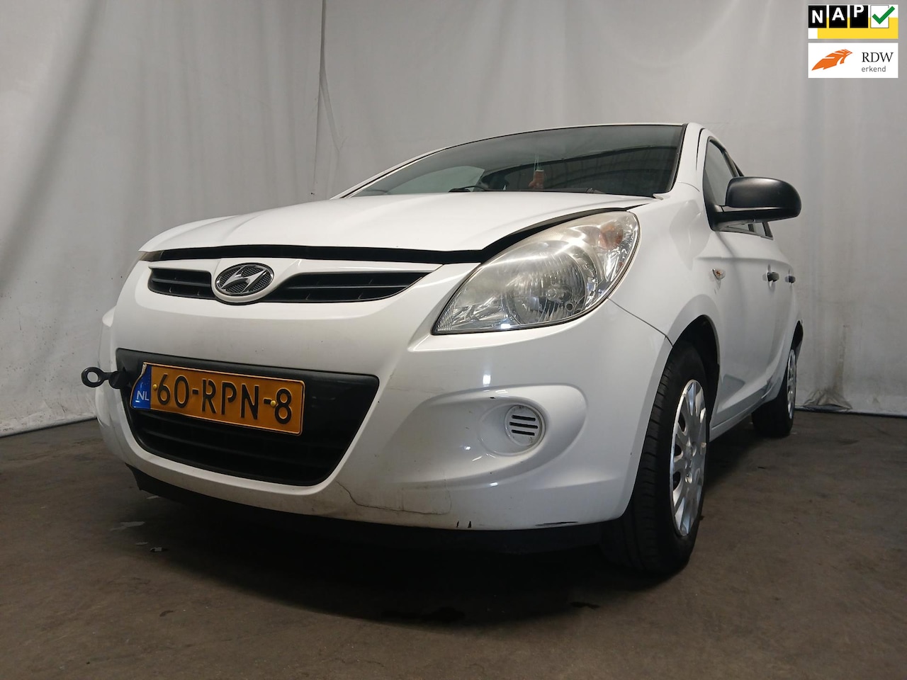 Hyundai i20 - 1.2i i-Drive - Airco - Schade - AutoWereld.nl