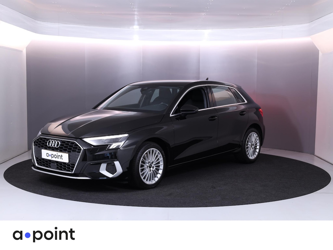 Audi A3 Sportback - 30 TFSI Business edition 110 pk S-tronic | Navigatie | Parkeersensoren achter | Autom. air - AutoWereld.nl