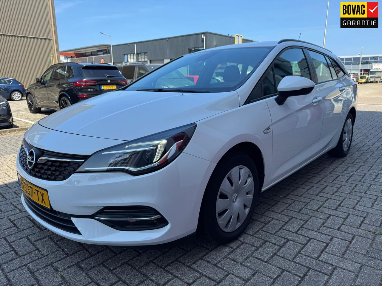Opel Astra Sports Tourer - 1.2 Business Edition 1.2 Business Edition - AutoWereld.nl