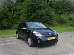 Renault Clio - 1.5 dCi Night & Day . Airco . Cruiscontrol . Navigatie . enz