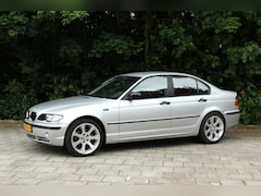 BMW 3-serie - 316i Black & Silver airco cruise enz
