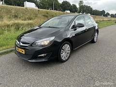 Opel Astra - 1.6 CDTi Business +
