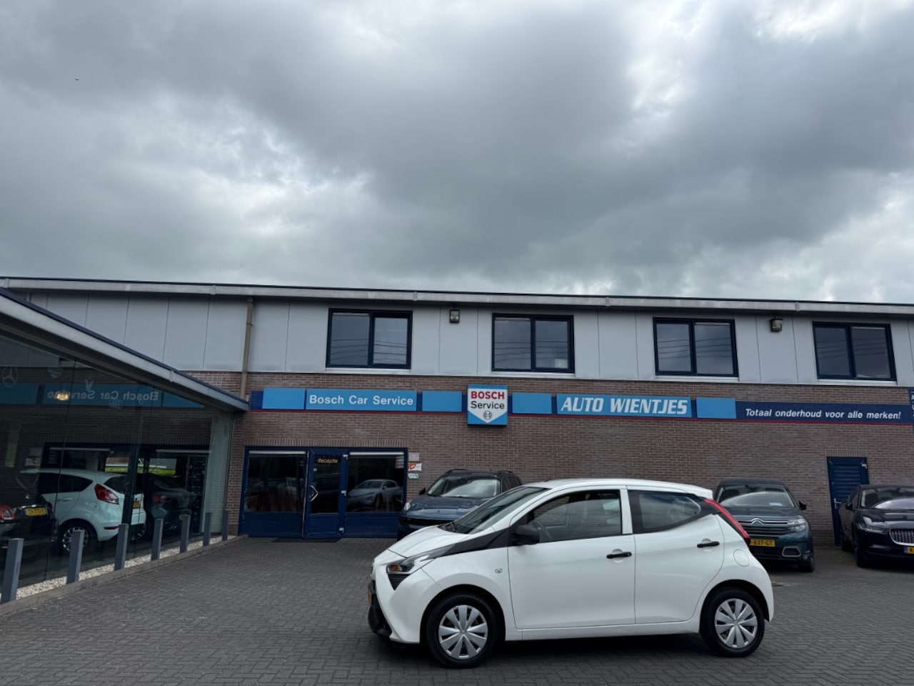 Toyota Aygo - 1.0 VVT-i | X-Fun 5-Drs | Airco - AutoWereld.nl