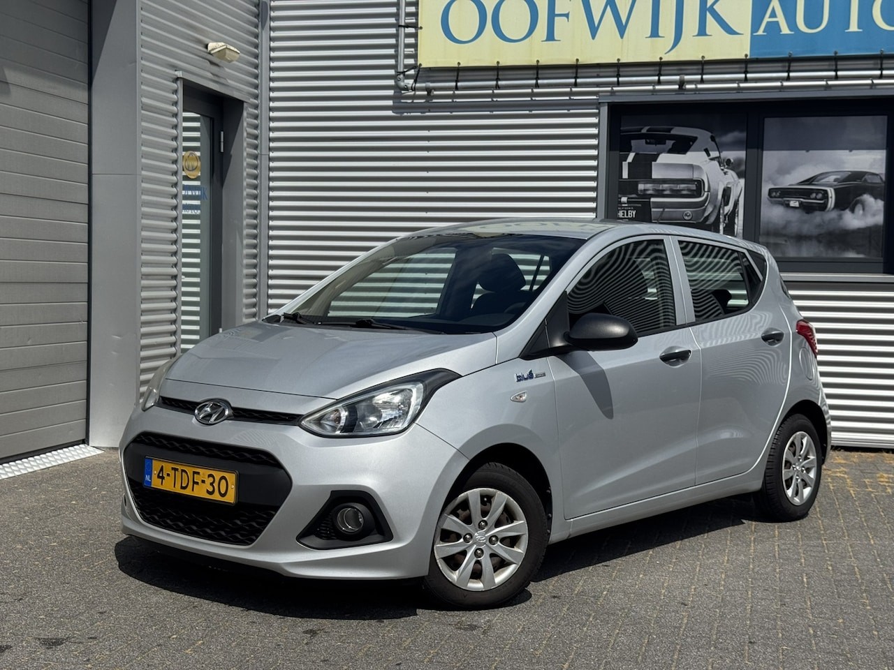 Hyundai i10 - 1.0i i-Motion Clima NAP - AutoWereld.nl
