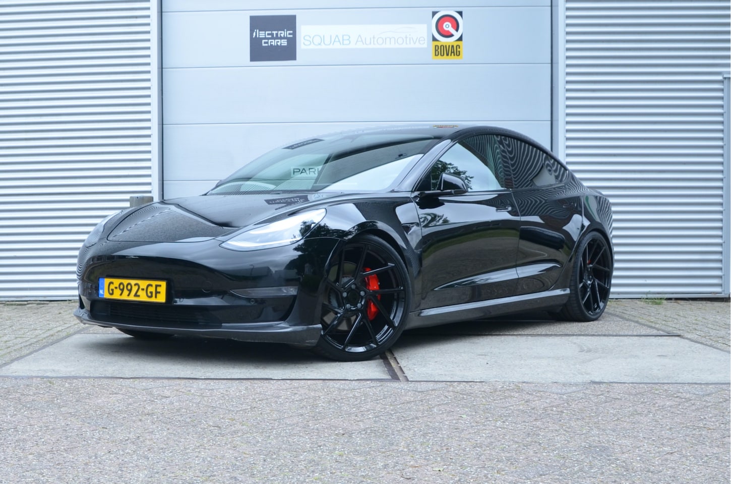 Tesla Model 3 - Performance AWD 75 kWh Novitec Bodykit (twv 5.500,-) & 21" Wielen - AutoWereld.nl