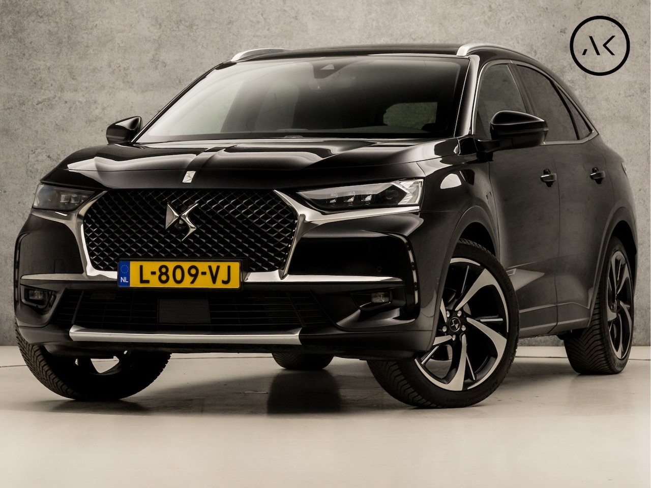 DS 7 Crossback - 1.6 PureTech Deluxe 225Pk Automaat (PANORAMADAK, APPLE CARPLAY, MEMORY SEATS, STOELVERWARM - AutoWereld.nl