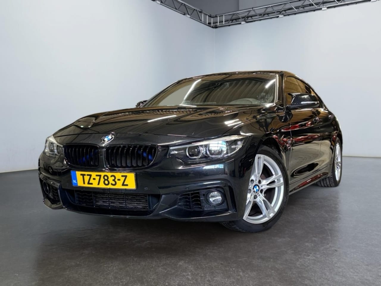 BMW 4-serie Gran Coupé - 418i High Executive | M-Pakket | Lederen bekleding | Navigatie | - AutoWereld.nl
