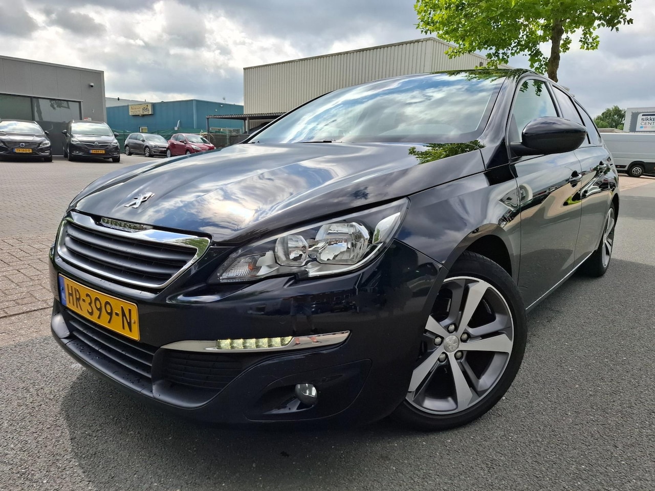 Peugeot 308 SW - 1.6 HDI CLIMA/CC/LEDER/NAVI/PANO/CAMERA! - AutoWereld.nl