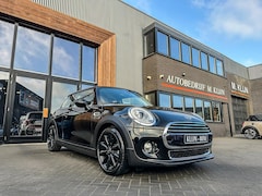 MINI Cooper - 1.5 Chili 136pk/Half leer/Led/17"S/Navi/topstaat