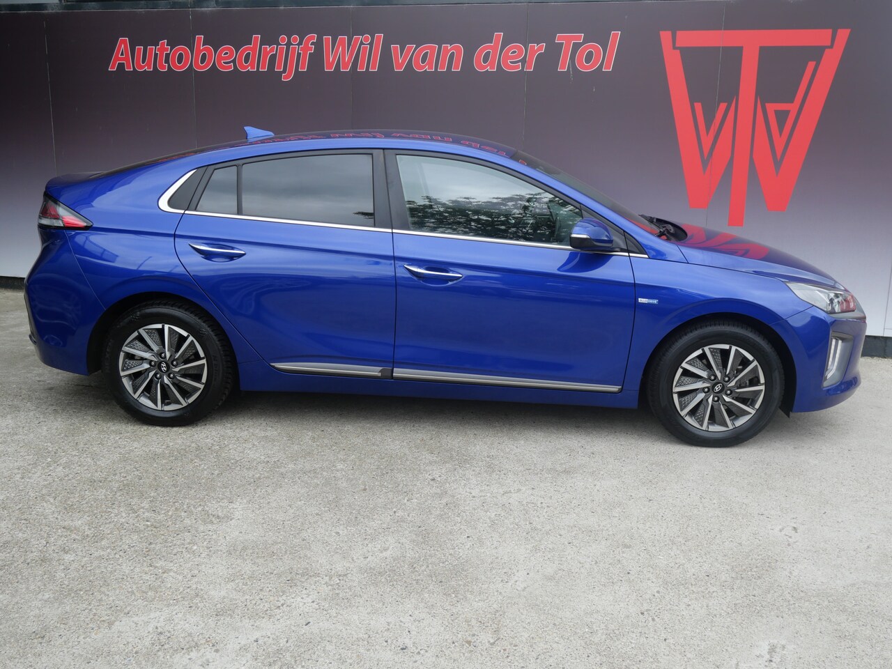 Hyundai IONIQ - Comfort EV 38 kWh | A.C.C. | INFINITY | LED | FACELIFT | BTW-AUTO!! - AutoWereld.nl