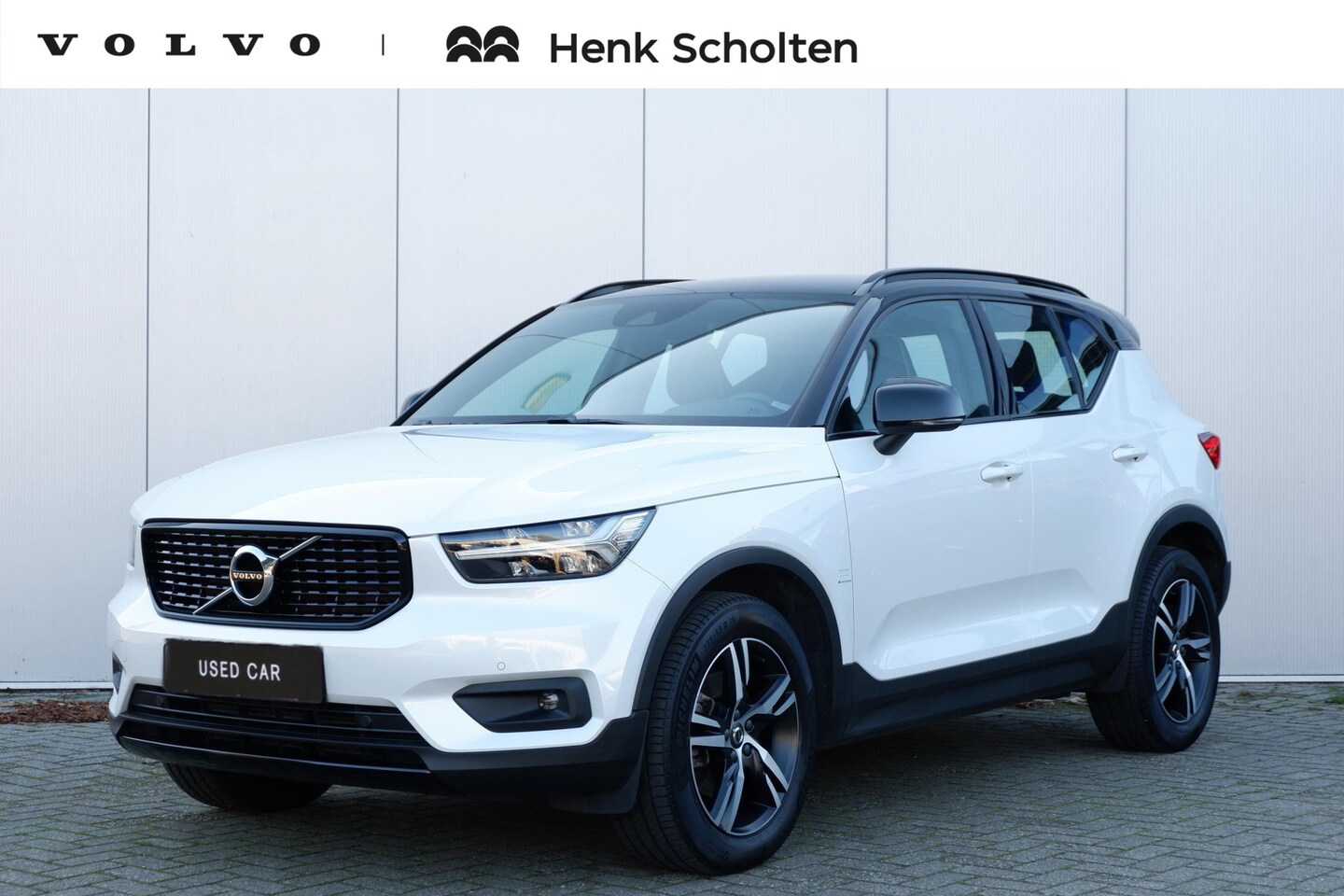 Volvo XC40 - T4 AUT8 190PK R-Design | Volvo XC40 T4 AUT8 R-Design Elektrisch verstelbare voorstoelen me - AutoWereld.nl
