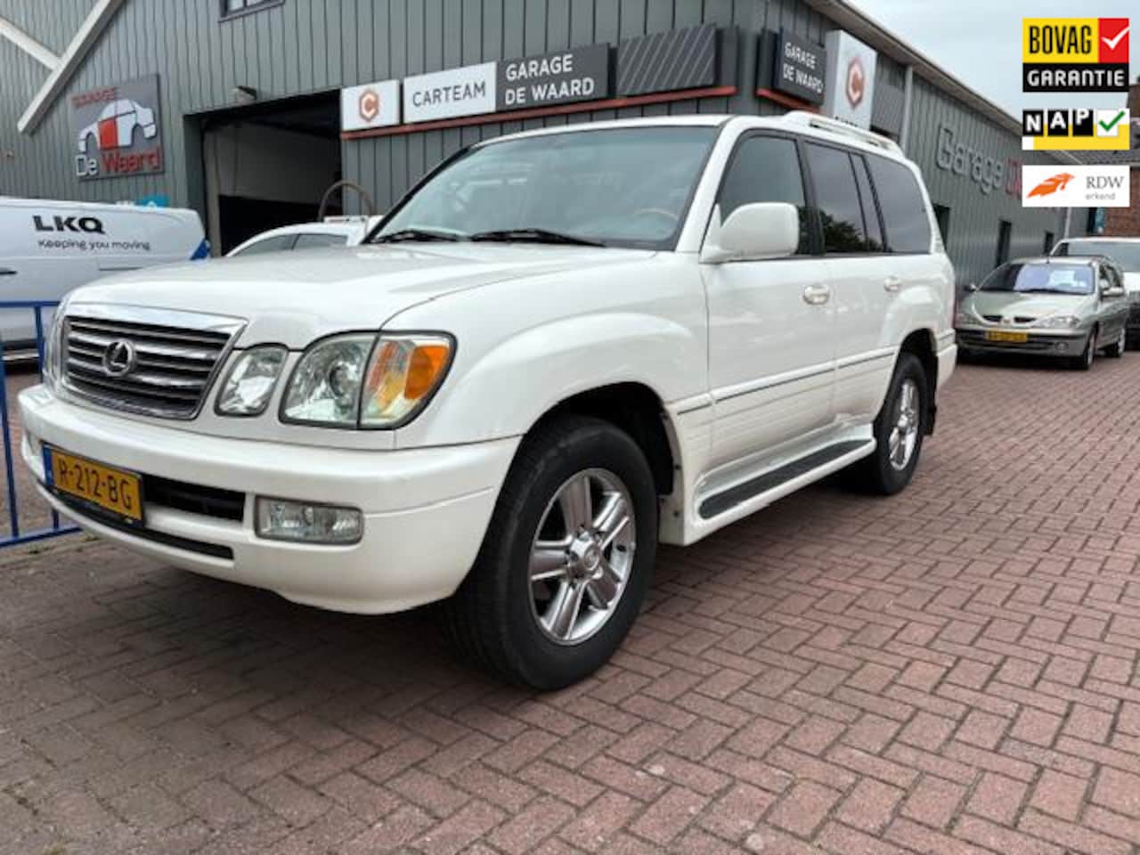 Toyota Land Cruiser 100 - 4.7i V8 Executive 4.7i V8 Executive (Lexus LX470) - AutoWereld.nl