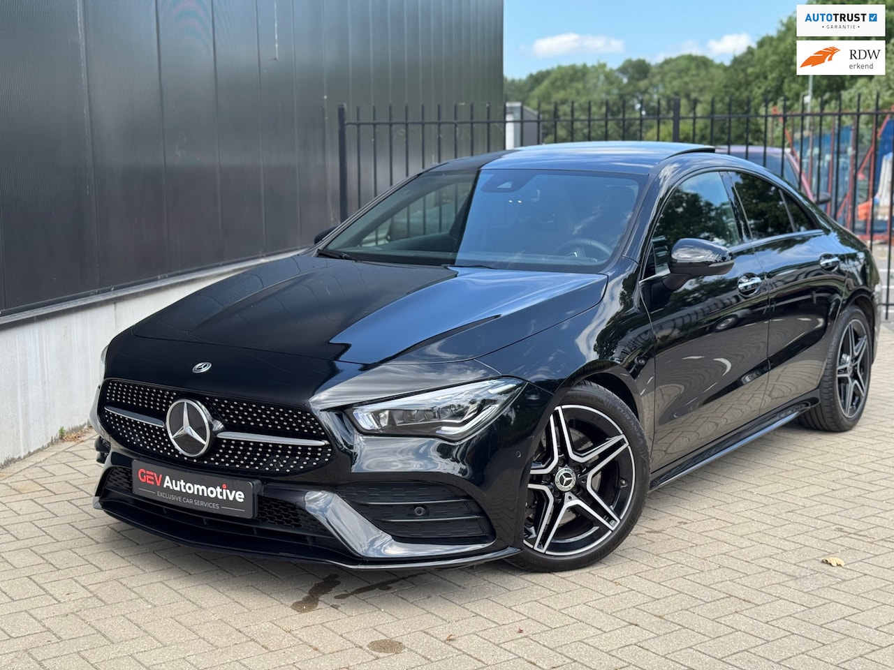 Mercedes-Benz CLA-Klasse - 200 AMG Night Pano Ambient Burmeister Memory Camera Multibeam - AutoWereld.nl