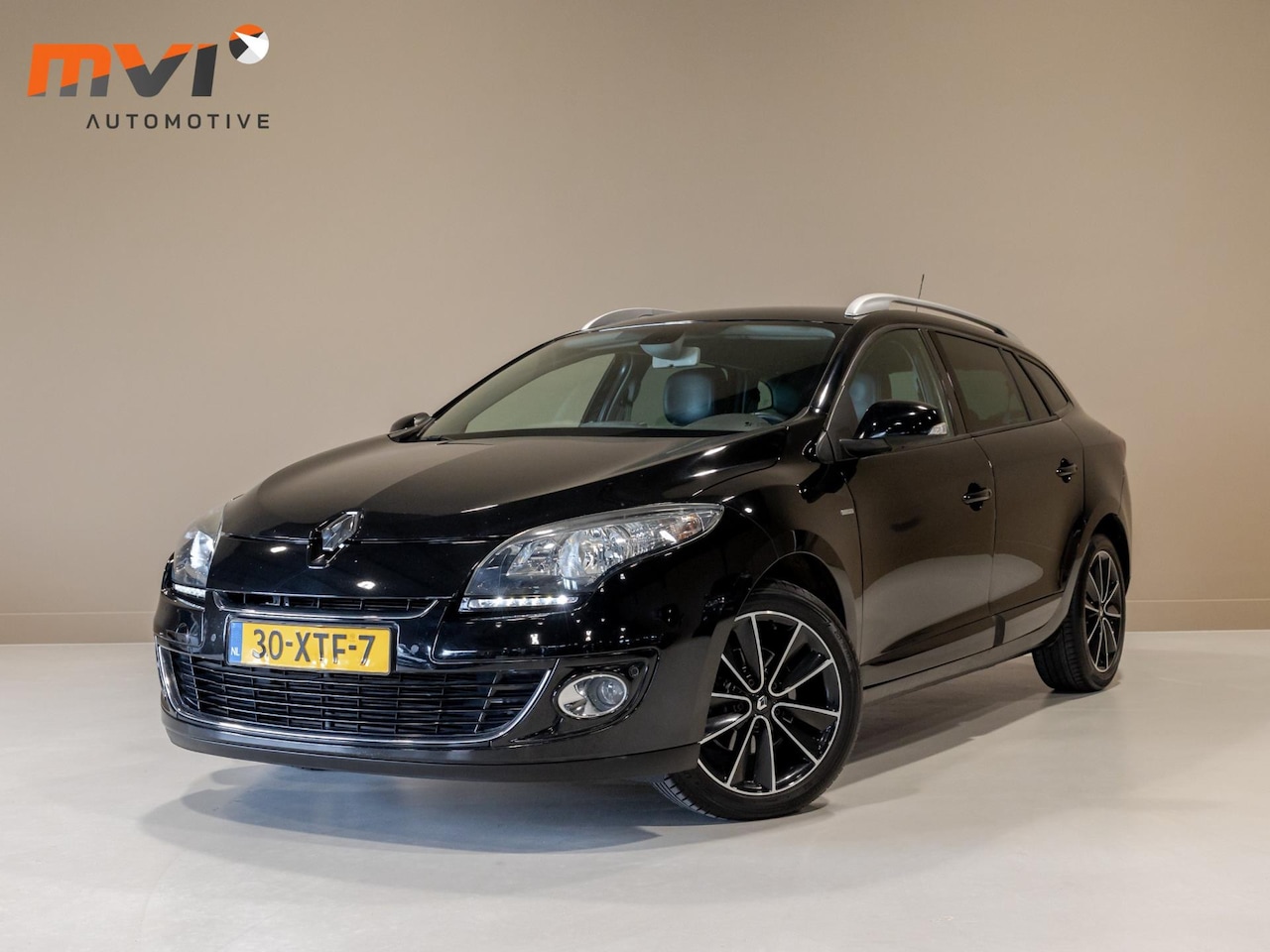 Renault Mégane Estate - 1.5 dCi Bose / 110pk / achteruitrij camera / cruise control - AutoWereld.nl