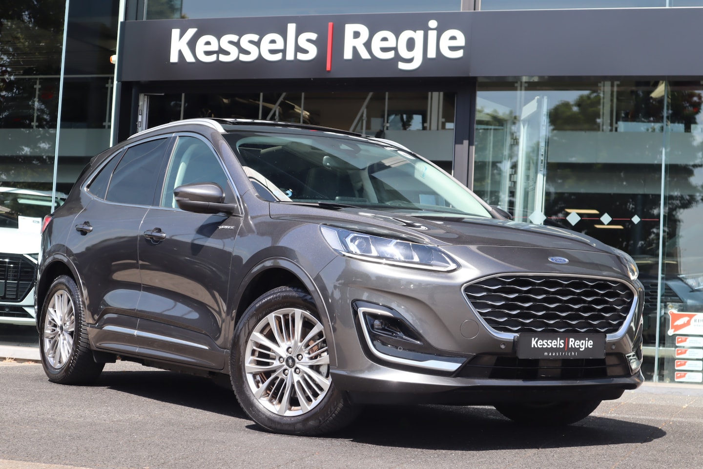 Ford Kuga - 2.5 PHEV Vignale Leer Navi Camera - AutoWereld.nl