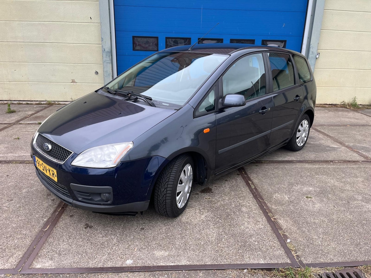Ford Focus C-Max - 1.8-16V Futura! AUTOMAAT! NW Apk! Airco! - AutoWereld.nl