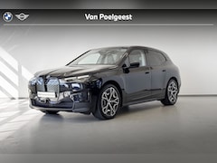 BMW iX - xDrive40 High Executive Shadow Line | Selections 2500