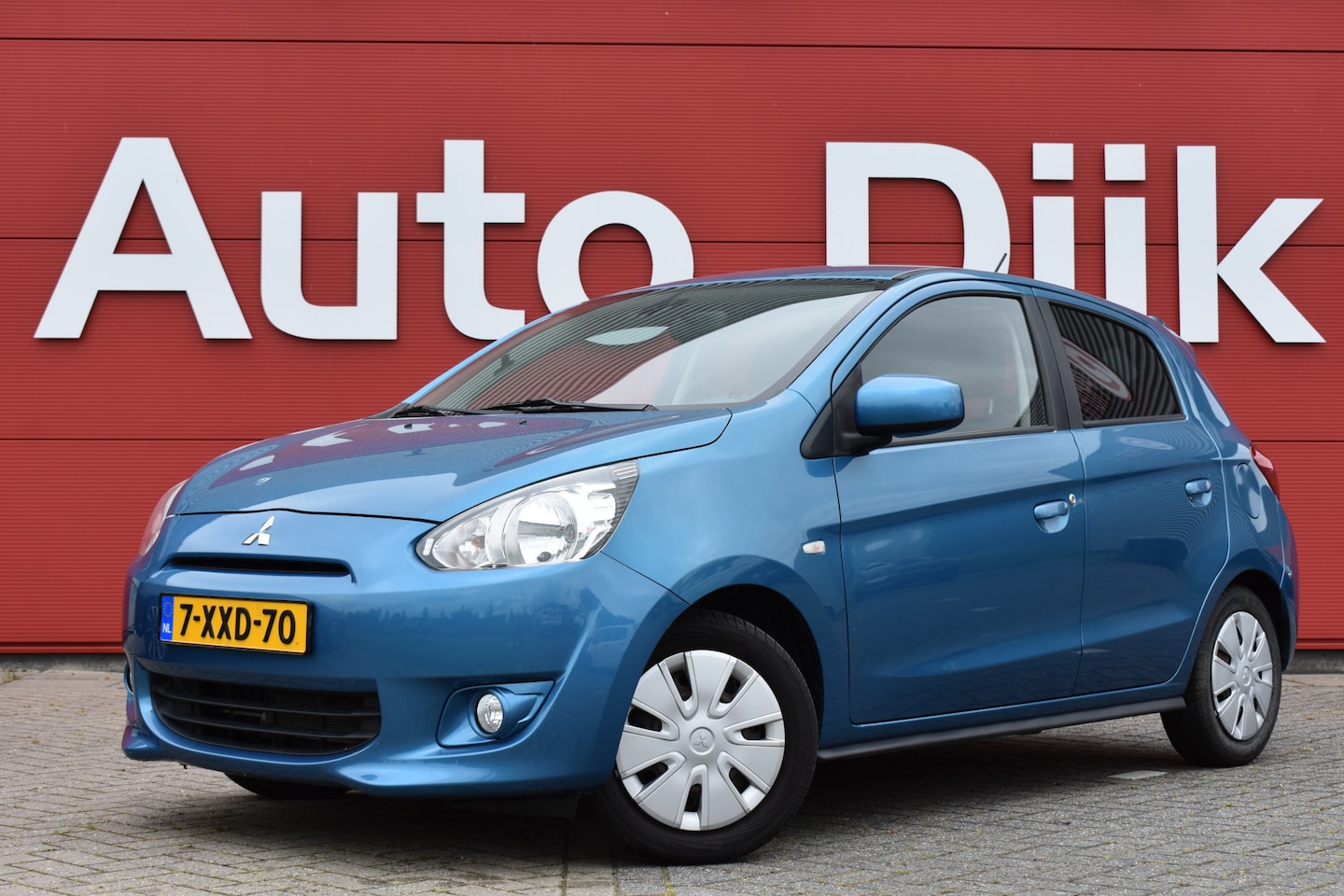Mitsubishi Space Star - 1.2 Invite Slechts 68.000km | Automaat | Airco | Radio/CD | CV - AutoWereld.nl