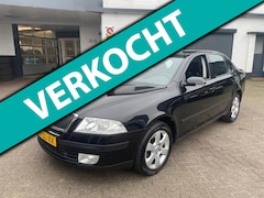 Skoda Octavia - 1.6 FSI Ambiente Attractive Business