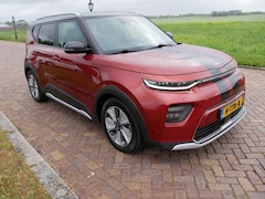 Kia e-Soul - ExecutiveLine 64 kWh LEATHER CLIMA NAVI * 13999 NETTO