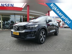 Volvo XC40 - 1.5 T4 RECH R-DESIGN CAMERA/TREKHAAK/STOELVERWARMING
