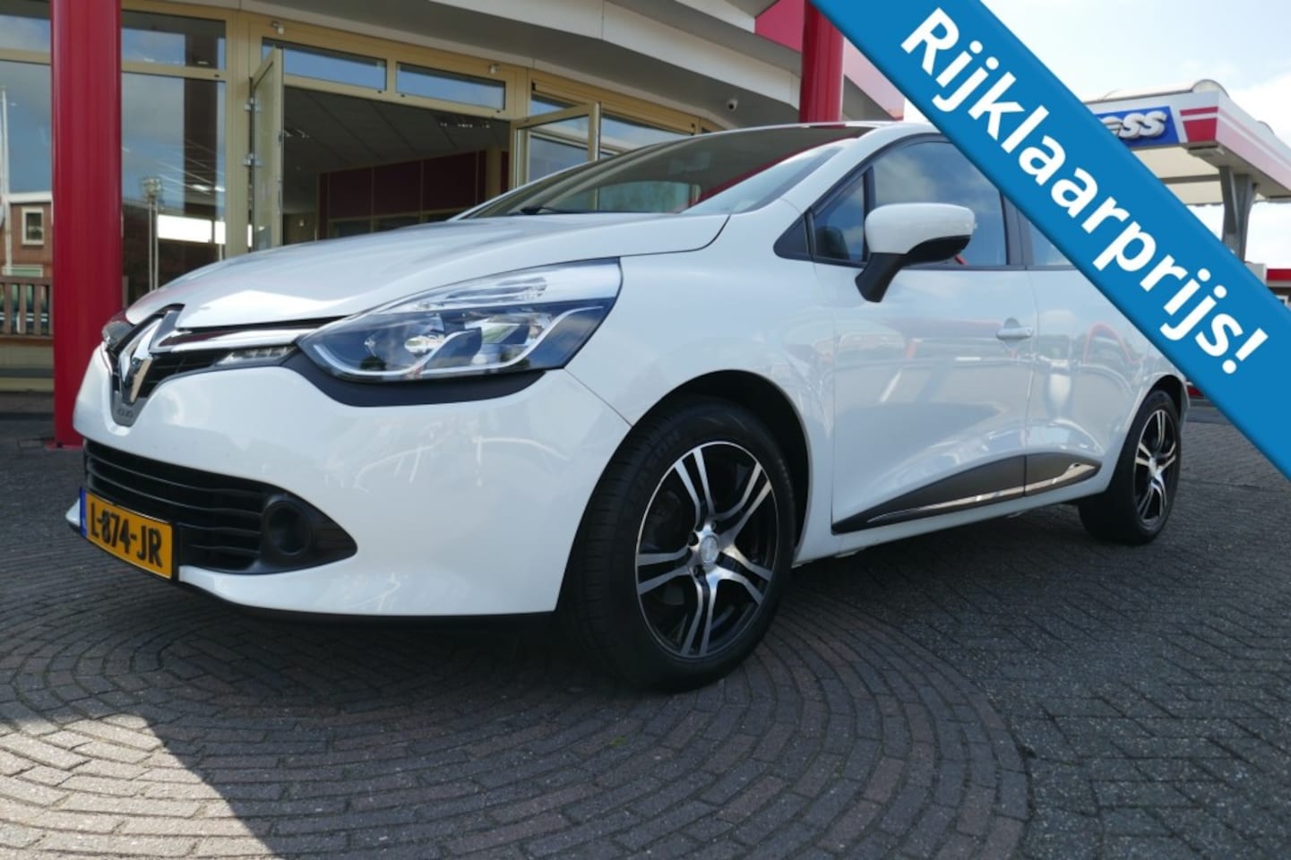 Renault Clio - 1.2 16V  AUTHENTIQUE    AIRCO/NAVI/CRUISE/TREKHAAK - AutoWereld.nl