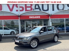 Volkswagen Tiguan - 1.4 TSI NIEUW MODEL NAVIGATIE ECC-AIRCO LMV PDC