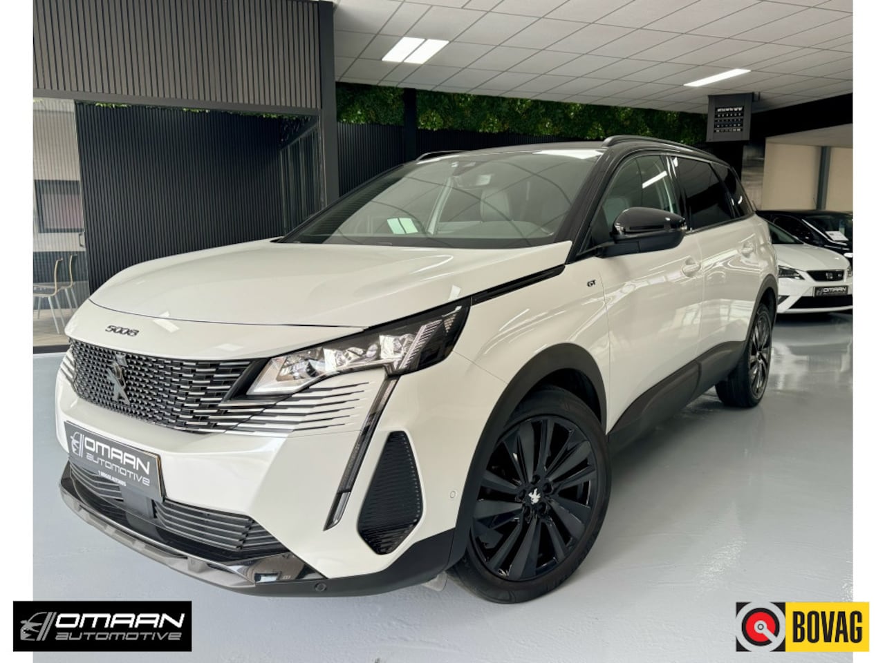 Peugeot 5008 - 1.2 PureTech GT-Line 7-Persoons 360 Lane - AutoWereld.nl