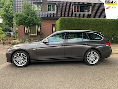 BMW 3-serie Touring - 328i xDrive 245PK Aut leder navig camera keyless PDC cruise clima