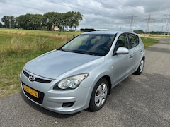 Hyundai i30 - 1.4i Active Cool AIRCO | ONDERHOUDSBOEKJE