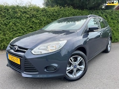 Ford Focus Wagon - 1.0 EcoBoost Edition Navi PDC LM16"