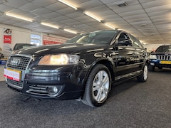 Audi A3 Sportback - 1.6 Attraction. Touchscreen/BT, 5-drs en goed onderhouden