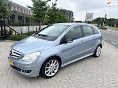 Mercedes-Benz B-klasse - 200 AUTOMAAT 2007 NAVI STOELVERWARMING