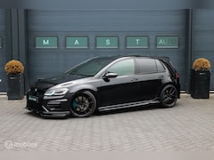 Volkswagen Golf - 2.0 TSI R 4Motion | Pano | Carbon | DSG | Stoelverwarming