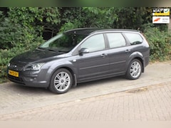 Ford Focus Wagon - 1.6-16V Titanium TREKHAAK NIEUWSTAAT AIRCO