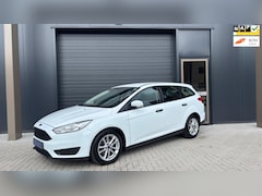 Ford Focus Wagon - 1.0 Trend Edition 61.781KM AIRCO | ZEER NETTE AUTO | DEALERONDERHOUD