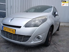 Renault Grand Scénic - 1.5 dCi Dynamique 7p. MOTOR SCHADE