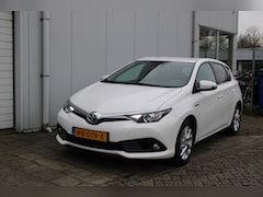 Toyota Auris - 1.8 Hybrid Dynamic