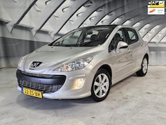 Peugeot 308 - 1.6 XT Automaat panorama dak