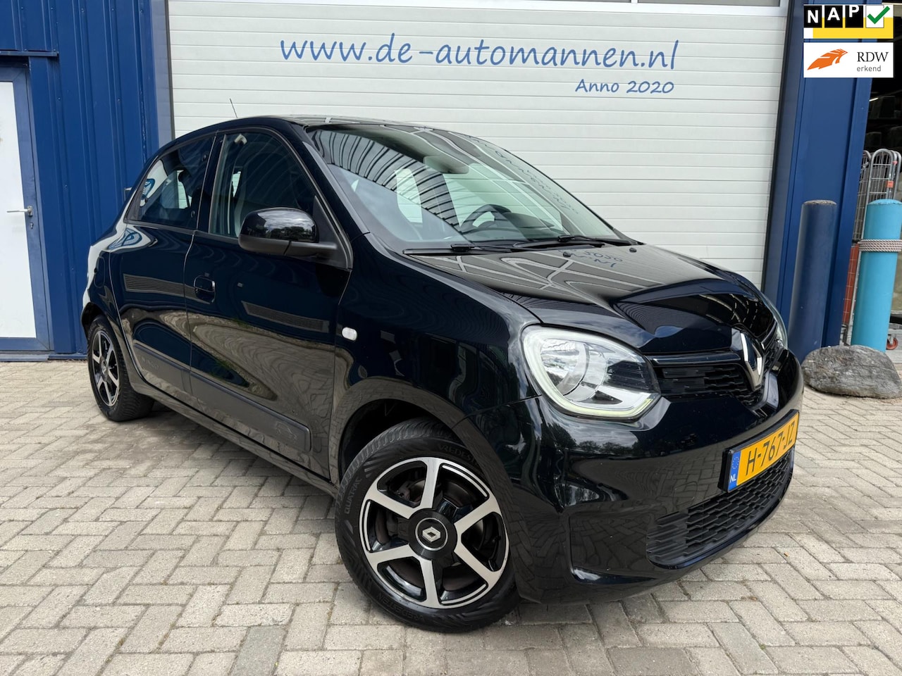 Renault Twingo - 1.0 SCe Collection 5-drs / AIRCO / LED / BLUETOOTH / LM VELGEN / FACE LIFT MODEL - AutoWereld.nl