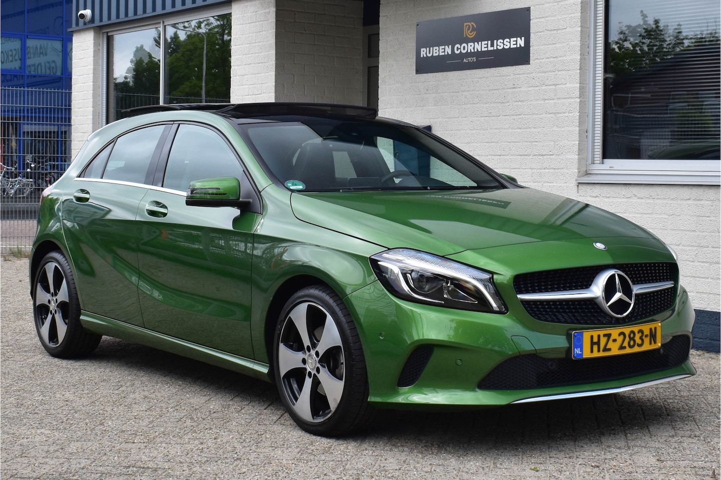 Mercedes-Benz A-klasse - 160 Prestige Pano Sfeer Leder Keyless Navi - AutoWereld.nl