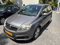 Opel Zafira - 1.8 Essentia AIRCO 7 PERSOONS