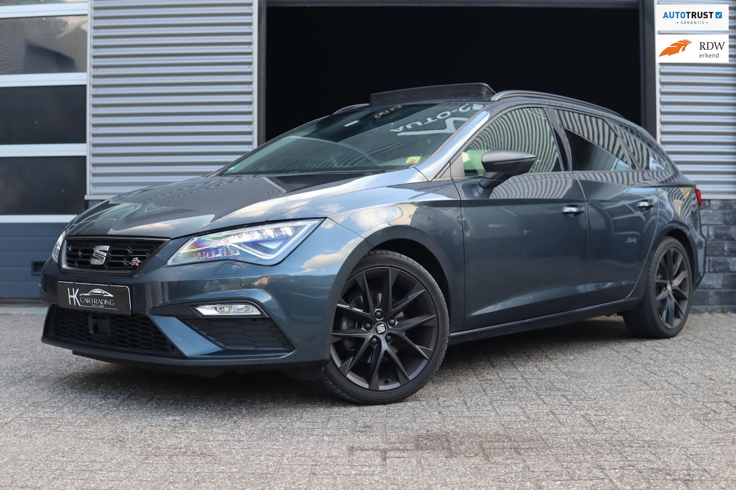 Seat Leon - 1.5 TSI FR |Pano|Keyless|LED|Beats|Navi| - AutoWereld.nl