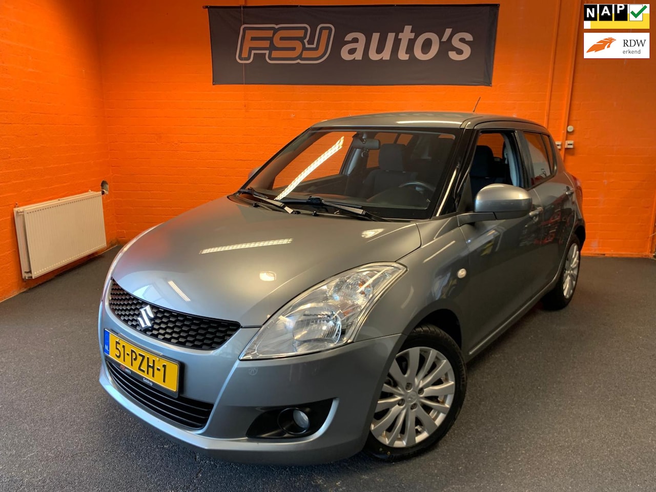 Suzuki Swift - 1.2 Exclusive EASSS / Airco / Cruisecontrol - AutoWereld.nl