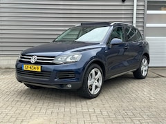 Volkswagen Touareg - 3.0 TDI R-line