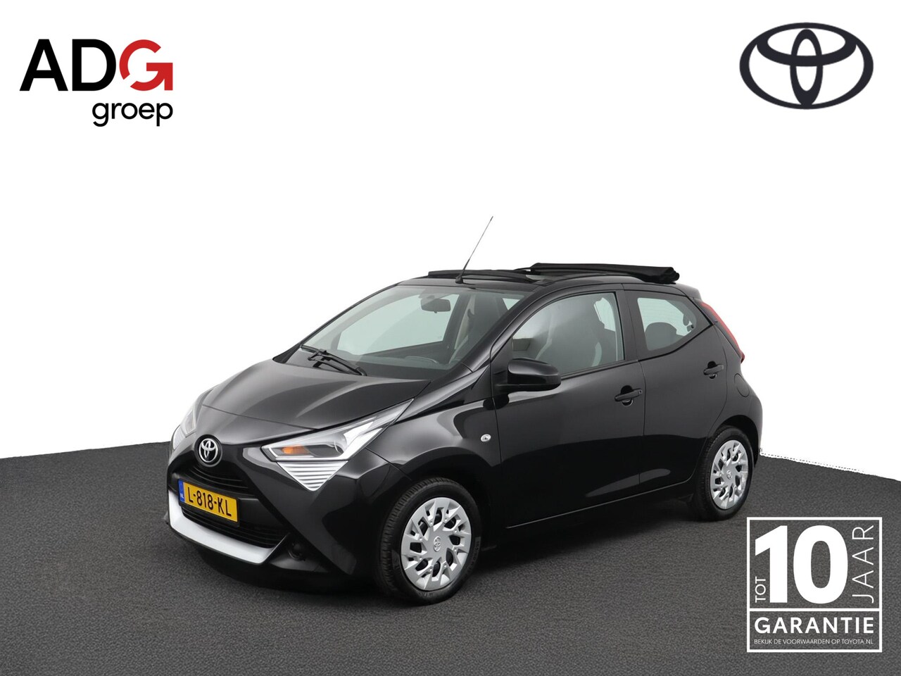 Toyota Aygo - 1.0 VVT-i x-play cabrio | Electrisch vouwdak | Apple carplay -Android auto | Parkeercamera - AutoWereld.nl