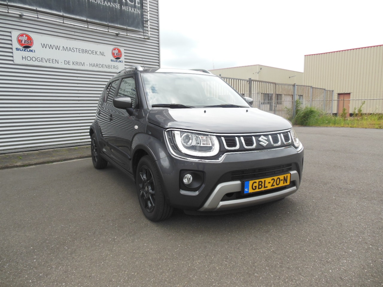 Suzuki Ignis - 1.2 Smart Hybrid Select Volwaardige automaat Staat in Hoogeveen - AutoWereld.nl