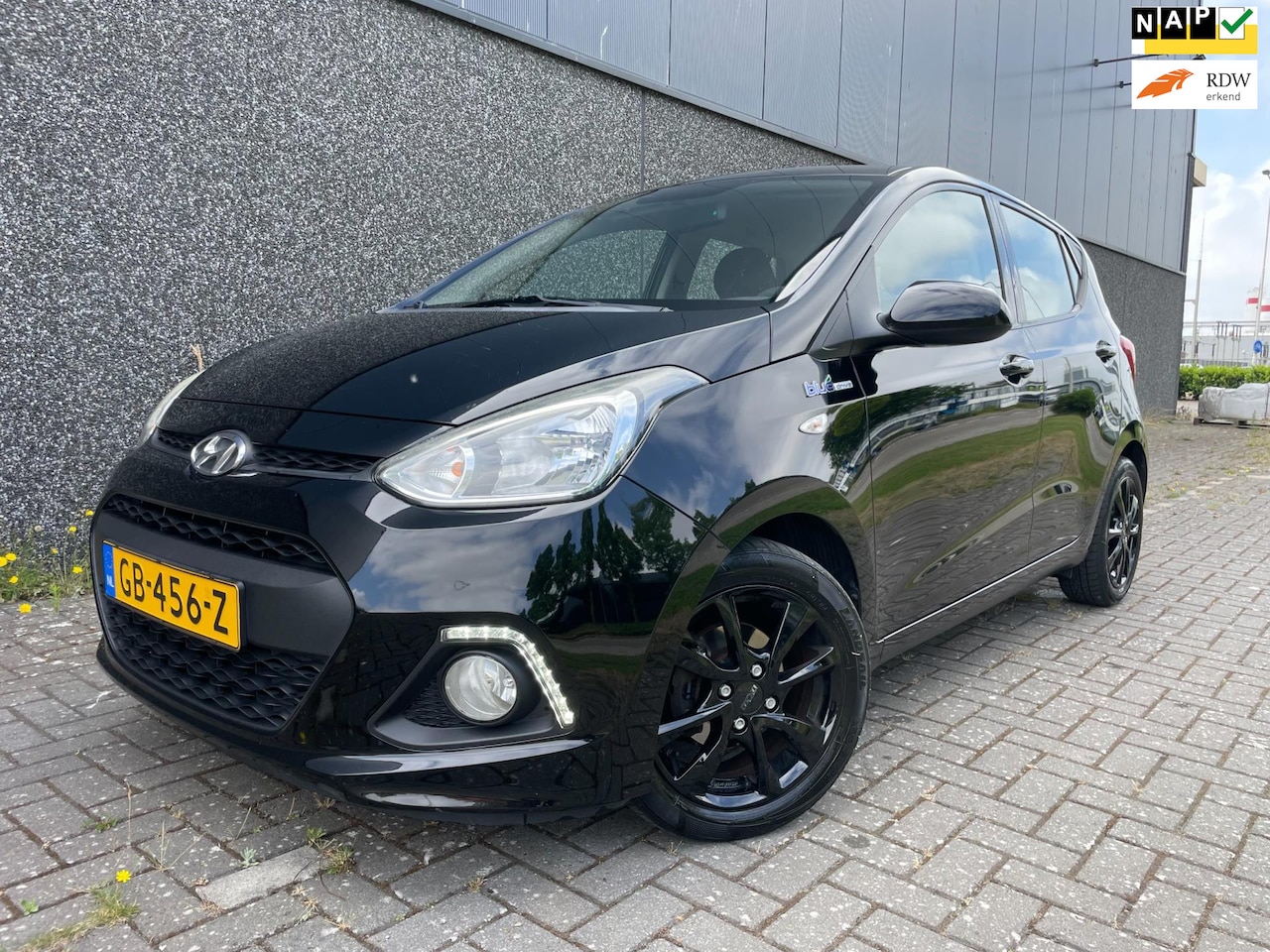 Hyundai i10 - 1.0i i-Motion Comfort Plus/Recent onderhouden! APK 04-2026! - AutoWereld.nl
